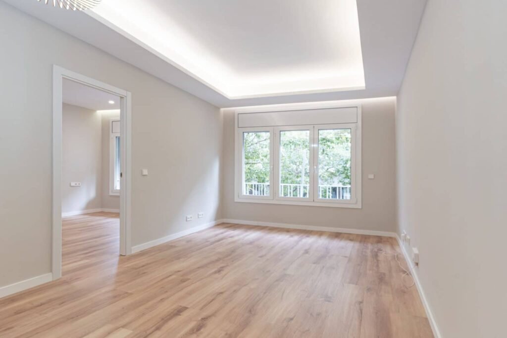Selarom, cambiar ventanas Barcelona, doble acristalamiento, rotura puente térmico, ahorro energético, aislamiento acústico, reformas