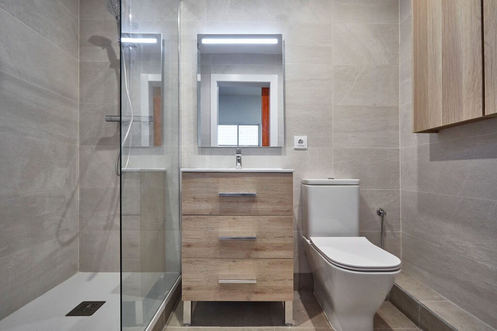 Baño Sant Feliu - Selarom